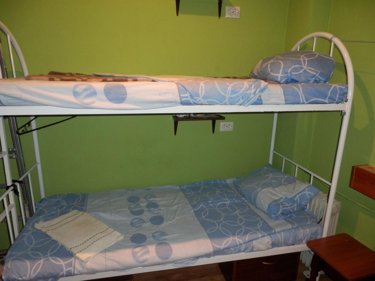 Yourhostel Svyatoshino Kiev Dış mekan fotoğraf