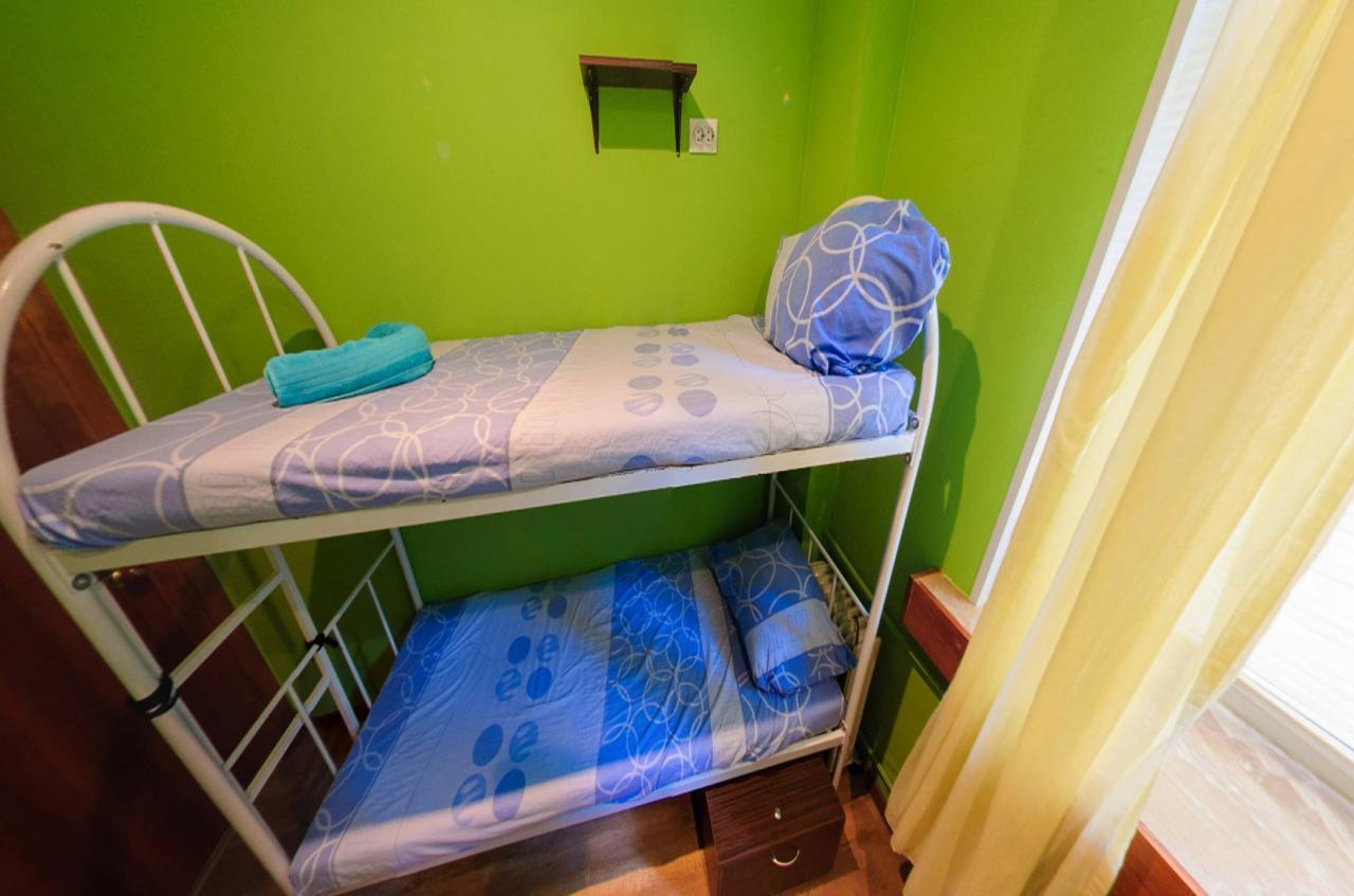 Yourhostel Svyatoshino Kiev Dış mekan fotoğraf
