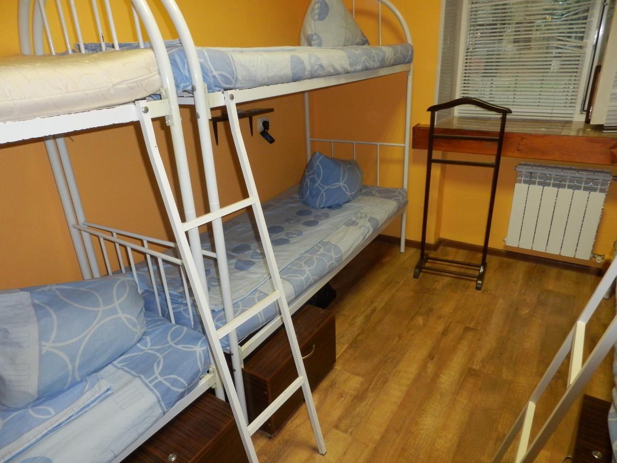 Yourhostel Svyatoshino Kiev Dış mekan fotoğraf